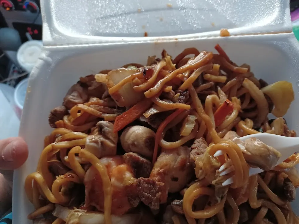 Noodles Wit Chicken Shrimp Steak Hibachi